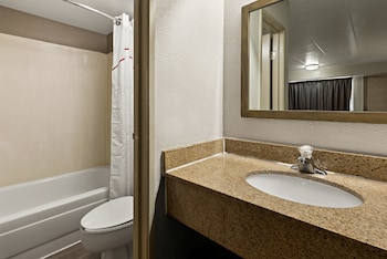 Deluxe Room, 1 King Bed (Smoke Free)