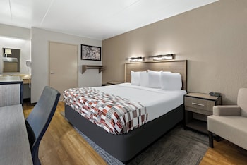 Deluxe Room, 1 King Bed, Accessible (Smoke Free)