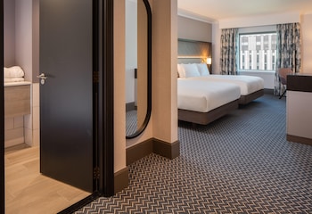 Room, 2 Queen Beds (2 Double Beds)
