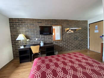 Economy Single Room