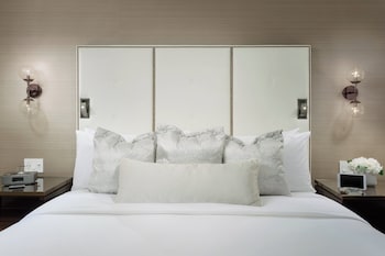 Premium Room, 1 King Bed (Manhattan Floor)