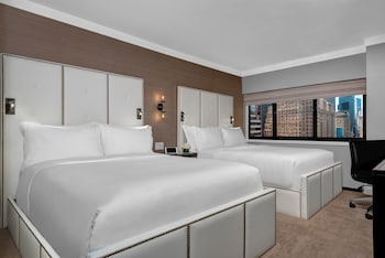 Premium Room, 2 Queen Beds (Manhattan Floor)