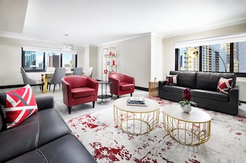 Junior Suite, 1 King Bed (Walk in shower)