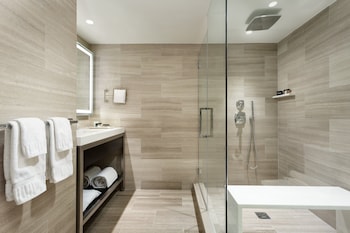 Premium Room, 1 Queen Bed (Manhattan Floor)