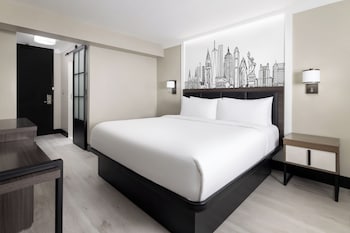 Premium Room, 1 King Bed (High Floor)