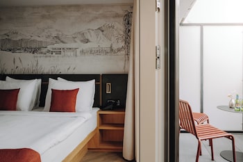 Premium Room