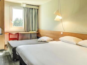 Standard Room, 1 Double Bed with Sofa bed