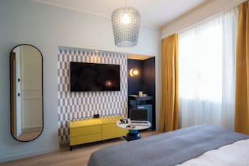 Premium Room, 1 King Bed