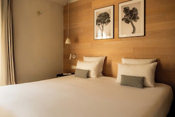 Club Room