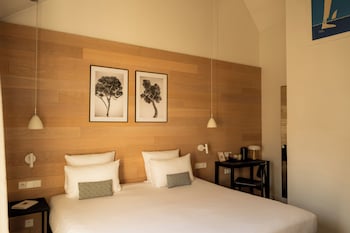 Club Room