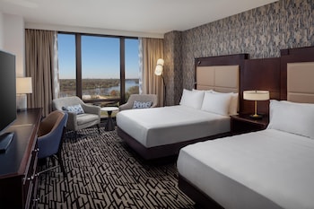 Room, 2 Queen Beds, River View