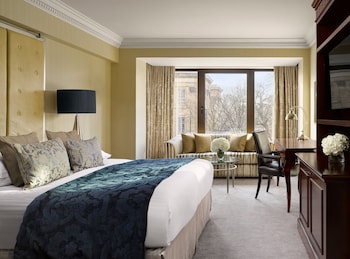Premium Room, 1 King Bed, Park View