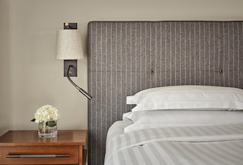 Regency, Executive Suite, 1 King Bed