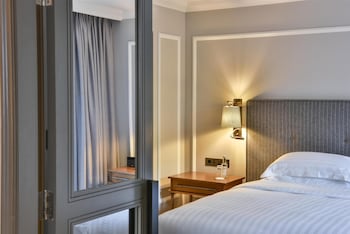 Suite, 2 Bedrooms, Garden View