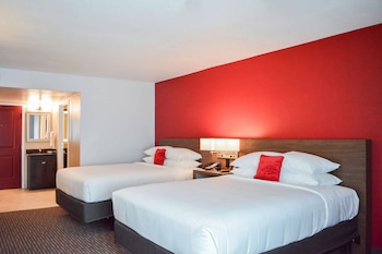 Room, 2 Queen Beds, Accessible, Non Smoking