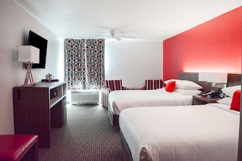 Room, 2 Queen Beds, Accessible, Non Smoking