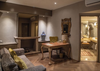 Master Suite King