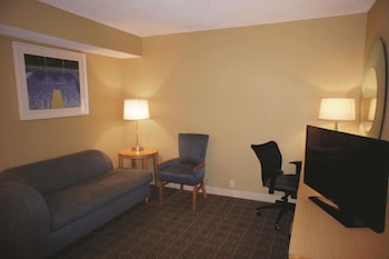 Studio Suite, 1 King Bed, Non Smoking