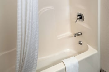 Room, 1 King Bed, Accessible, Non Smoking (Accessible Tub)