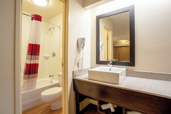 Deluxe Room, 2 Double Beds (Smoke Free)