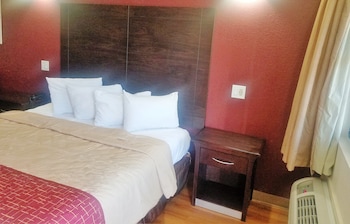 Suite, 2 Queen Beds, Non Smoking, Kitchen