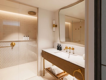 Junior Suite, 1 King Bed