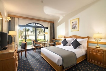 Deluxe Room, Patio, Garden View
