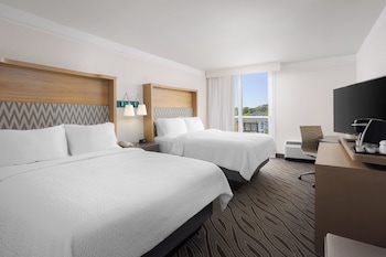 Room, 2 Queen Beds, Balcony, City View