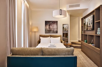 Junior Suite (Newly refurbished)