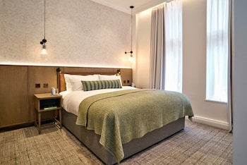 Junior Suite (Newly refurbished)