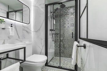 Signature Triple Room