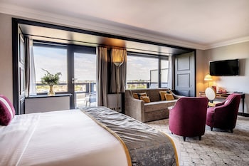 Junior Suite, 1 King Bed