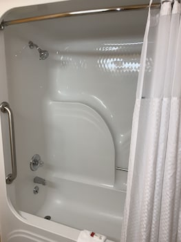 Suite, 1 King Bed, Smoking