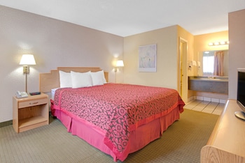 Standard Room, 1 Queen Bed, Non Smoking
