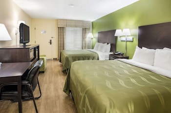 Room, 2 Queen Beds, Accessible, Non Smoking (Accessible Tub)