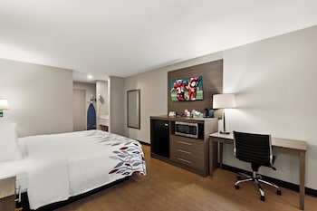 Superior Room, 1 King Bed (Smoke Free)