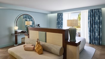 Suite (Pool)