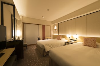 Premium Twin Room, Non Smoking (gym access, shuttle bus from Kyoto St)