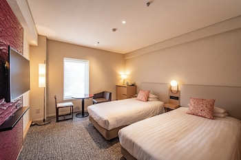 Superior Twin Room 4th floor (gym access, shuttle bus from Kyoto St)