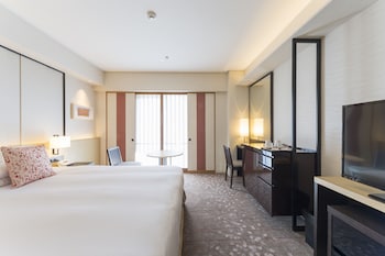 Premium Double Room, Non Smoking (gym access, shuttle bus from Kyoto St)