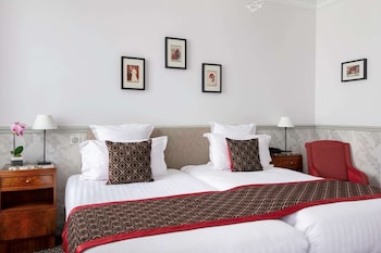 Twin Room - Complimentary soft minibar,courtesy tray, Chromecast and digital press