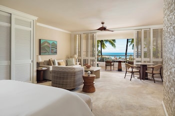 Club Oceanfront Studio Suite