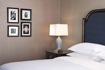 Traditional Room, 1 King Bed