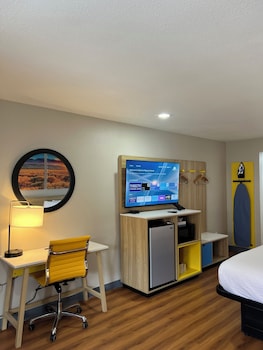 Premier Room, 1 King Bed, Non Smoking