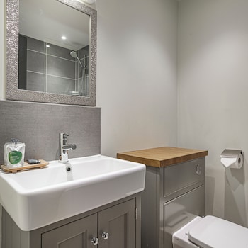 Classic Single Room