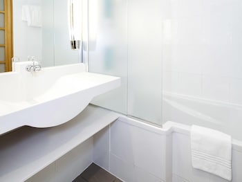 Standard Room, 2 Twin Beds