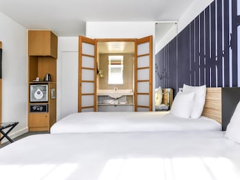 Standard Room, 2 Twin Beds