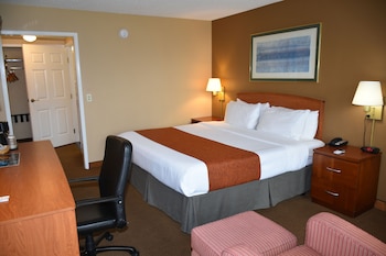 Deluxe Room, 1 King Bed, Accessible
