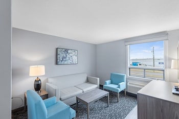 Premium Suite, Multiple Beds, Non Smoking (Upgraded Bedding & Snack, Smoke Free)