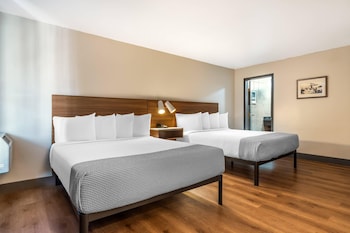 Room, 2 Queen Beds, Accessible, Non Smoking
